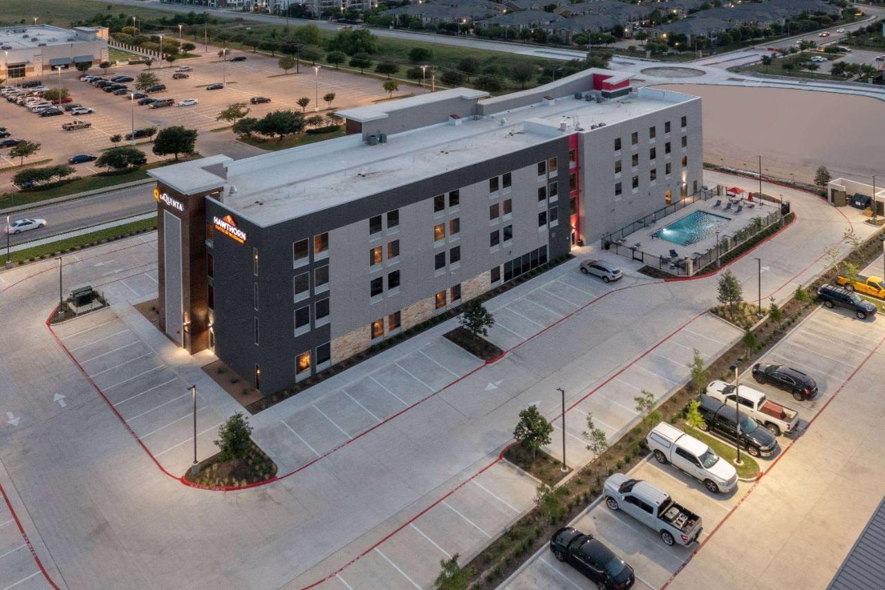 La Quinta Inn & Suites By Wyndham フラッガービル エクステリア 写真