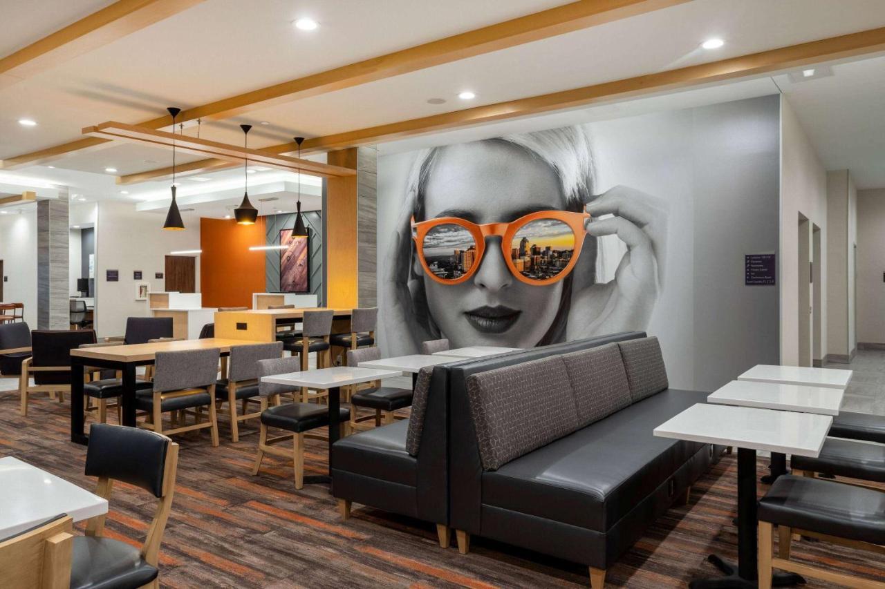 La Quinta Inn & Suites By Wyndham フラッガービル エクステリア 写真