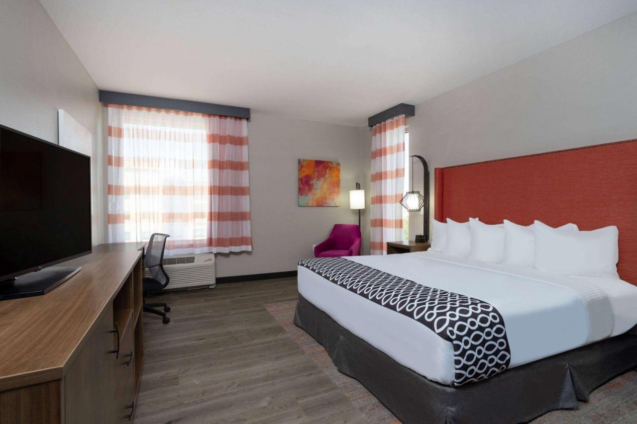 La Quinta Inn & Suites By Wyndham フラッガービル エクステリア 写真